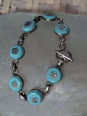 Jellybean Native American Sterling Silver Bracelet – Turquoise